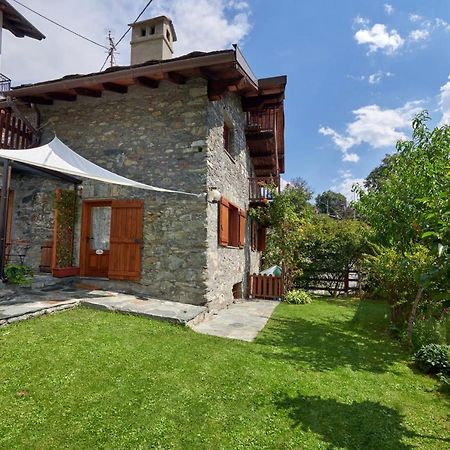 Le Rosier B&B E Appartamento Saint-Vincent Eksteriør bilde